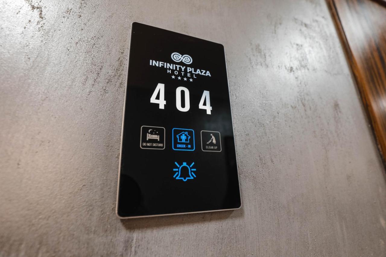 Infinity Plaza Block 1 Hotel Atyraū Екстериор снимка